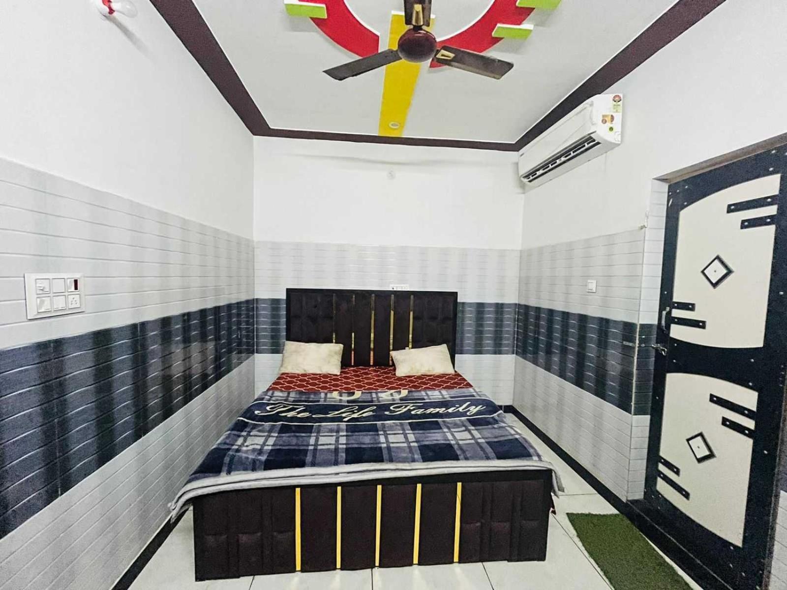 Spot On Hotel Masuri 密拉特 外观 照片