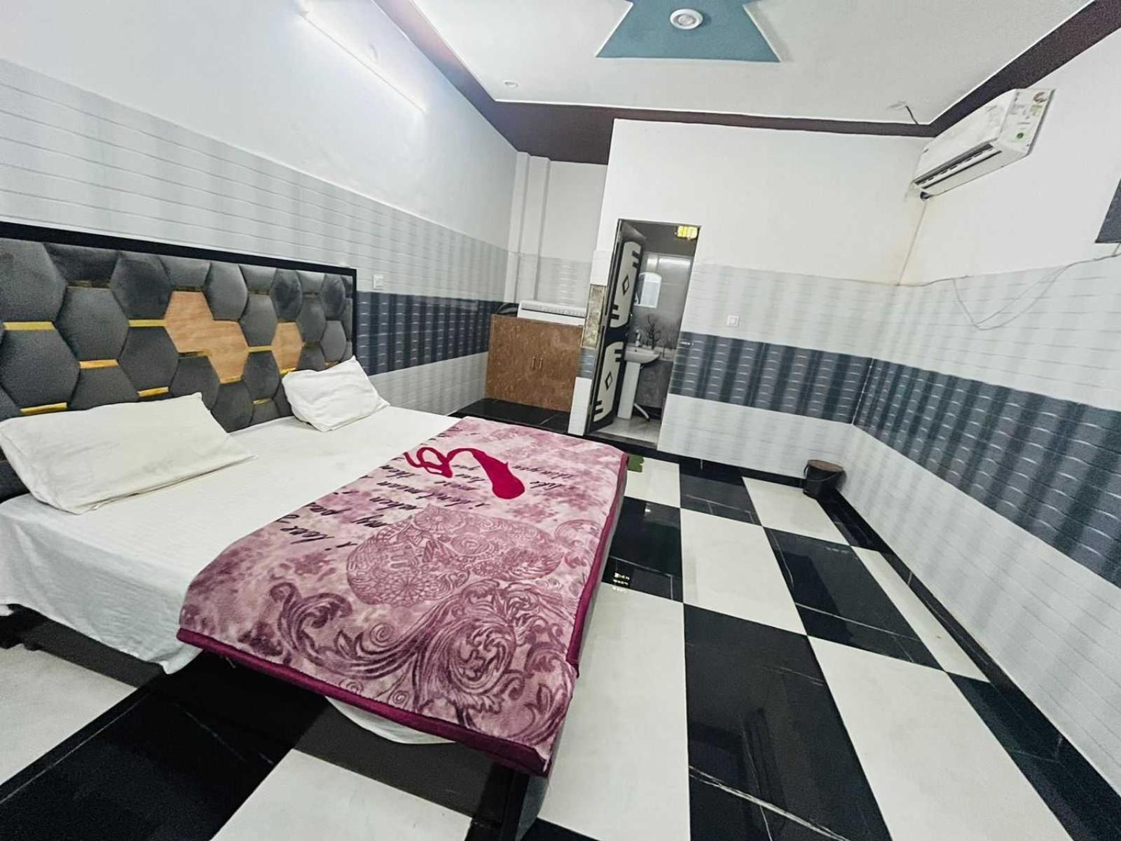 Spot On Hotel Masuri 密拉特 外观 照片